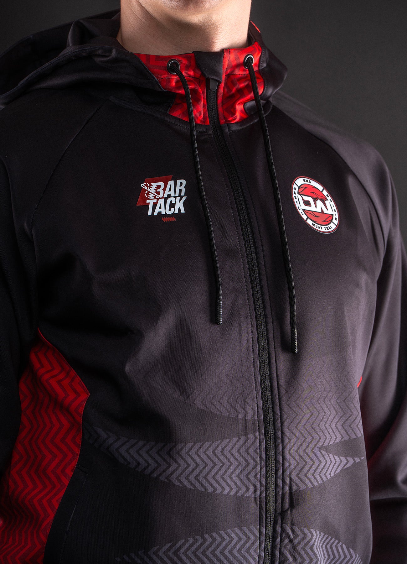 Veste de survêtement MMA Bar Tack x Daniel Woirin - Noir – Image 3