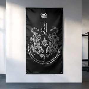Phantom-Athletics-Gym-Flag-Sak-Yant-Muay-Thai-Kampfkraft.jpgv1738651617 Gym Flagge - Sak Yant / Muay Thai