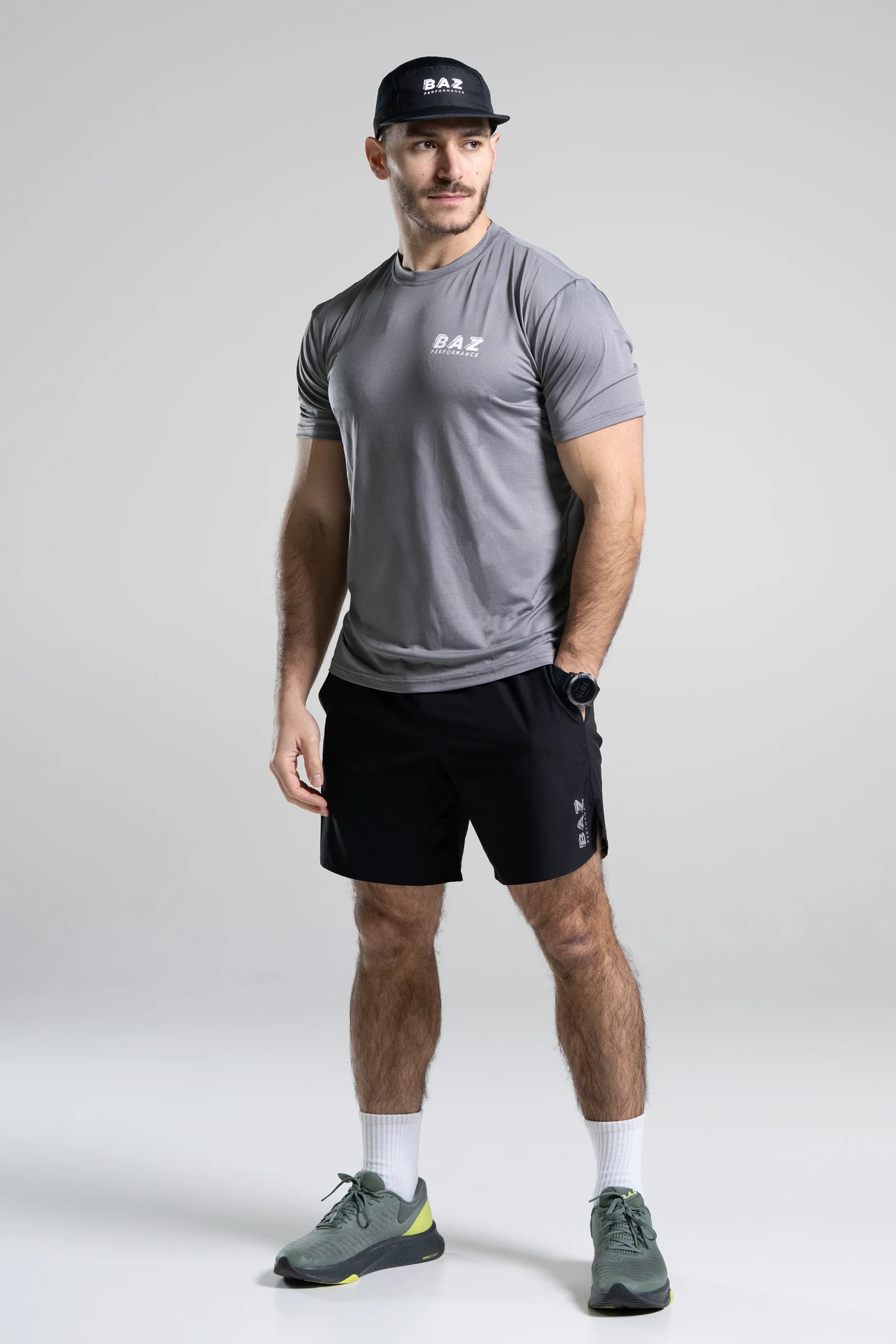 T-shirt Performance - Gris – Image 2